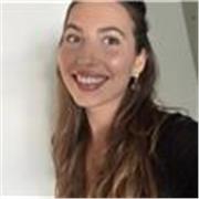 Me gusta enseñar a los demás, me considero una persona muy amable y extrovertida y doy lo mejor de mí siempre 