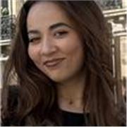 Étudiante en L1 de psychologie, je propose de l'aide aux devoirs ainsi que des cours de français et d'anglais pour les élèves de p