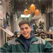 Soy un alumno de la universidad de Jaén nativo en árabe y hablo francés perfectamente 