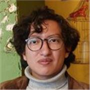 Estudiante de pregrado de matemáticas con experiencia en la educación de la materia