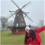 Profesora en animación y enseñanza socio deportiva, estoy estudiando la carrera de ciencias del deporte.