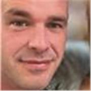 I am a father of two girls and I enjoy helping people. I would like to help those who are interested in learning English.