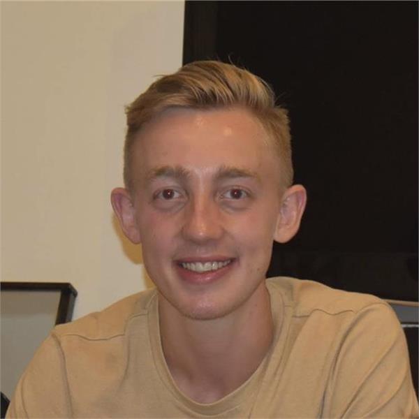 Dominic Roe | Tutor from Ecclesall | Findtutors