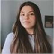 Profesora de primaria apta para todos los niveles de educación primaria 