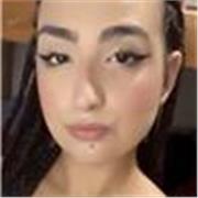 Me defino una persona muy buena y amable , proactiva y siempre me he llevado bien con los niños y seguro que se divertirán aprendi