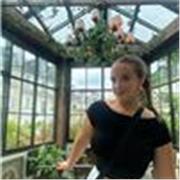 I am native English, with GCSE'S in both English times at an A. Eager to help with anyone's English skills at any level