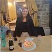 Offro lezioni private per bambini delle scuole elementari e medie adattandolo il più possibile alle loro esigenze 