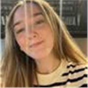 Graduada de educación primaria en inglés, con experiencia como profesora particular y profesora de practicas.