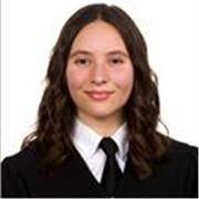 Graduada en Biología con ganas de compartir lo aprendido. Total disponibilidad para clases online o presenciales en Barcelona.