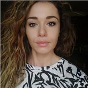 Docente di inglese impartisce lezioni di inglese ( anche online) per studenti di istituti primari e secondari di I e II grado