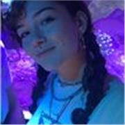 I am a native speaker of English, with a grade 9 in GCSE and grade B in A-Level
