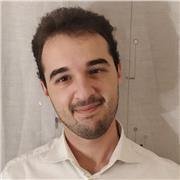 Laureato Magistrale in materie umanistiche offre lezioni di Italiano, Storia, Filosofia e Scienze Umane