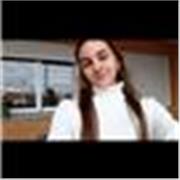 Me defino como una joven con ganas de enseñar todos mis conocimientos sobre todo a niños de primaria. Soy flexible