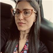 Insegnante di italiano specializzata in sostegno didattico, impartisce lezioni online