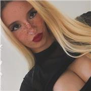 Profesora de baile urbano para todas las edades y niveles