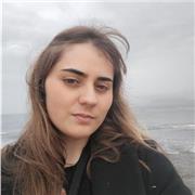 Salve! Sono una ragazza di 21 anni, abito a Castel d'Azzano e mi offro come insegnante di disegno a bambini e ragazzi di qualsiasi età che abbiano voglia di esprimersi nella materia!