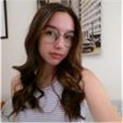 Estudiante de primer año de filología inglesa, imparto clases de inglés y otras lenguas (español, catalán) de manera presencial y en línea