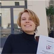 Soy profesora de inglés y ofrezco clases para ESO, bachillerato, universidad y adultos