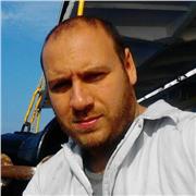 insegnante con 9 anni di esperienza nell' insegnamento a stranieri