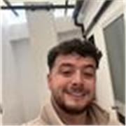 Estudiante actualmente en 4 curso de Derecho y Ade 