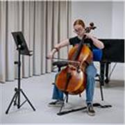 Profesora de Violonchelo y Lenguaje Musical