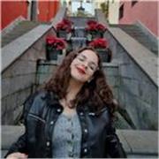 Estudiante de Traducción e interpretación Inglés Alemán en la ULPGC. ¡Con muchas ganas de trabajar en lo que me encanta!