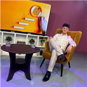 I’m a curious and ambitious tutor dedicated to helping students reach their goals. With a patient approach, I focus on understandi