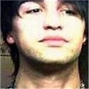Diplomato al Liceo Socio-Psico Pedagogico (ex Magistrali) con esperienza nell'insegnamento, disponibile per lezioni di Italiano