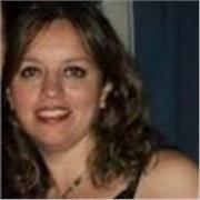 Profesora en Letras con amplia experiencia en todos los niveles educativos. Tutora de talleres literarios