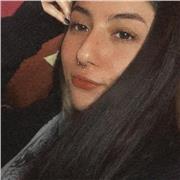 Estudiante de psicología enseña clases de Lengua Castellana y Literatura