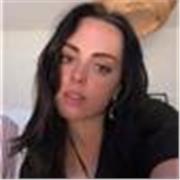 He sido entrenadora desde hace 9 años, de entrenadora de balonmano, de atletismo, de gym y multideporte, me adapto a todo.