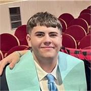 Soy estudiante de Grado Superior, con base sólida en ciencias gracias a mi formación en Bachillerato