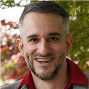 Gymnasiallehrer bietet Online-Unterricht in Latein mit Spaß und Erfolg