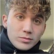 Studente universitario con diploma liceo scienze applicate, buona conoscenza della matematica per licei e istituti tecnici