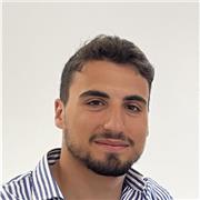 Studente di economia aziendale impartisce lezioni di matematica, fisica, economia aziendale e diritto