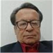 Maestro en temas de administración, con especialidad en Capacitación