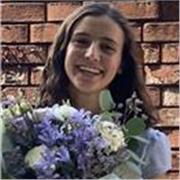 Studentessa universitaria offre ripetizioni di inglese