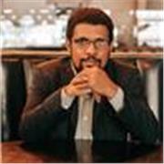 Englischlehrer über 20 Jahren Unterrichserfahrung, bereit, Kinder aller Altersstufen zu unterrichten