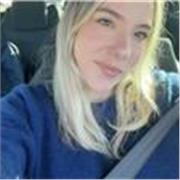Estudiante de filología inglesa en 3r año, ofrece clases particulares de inglés para niños y adolescentes en Alicante u alrededore