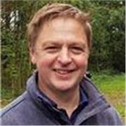University seminar leader and practising psychologist