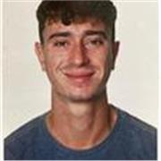 Soy un chico joven amable y con un trato cercano al alumno. Trato siempre de adecuar las clases al nivel del alumno, así como a la resolución de sus dudas.