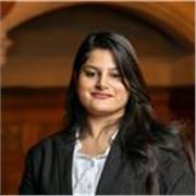 Clear communicator helping students excel in business studies.