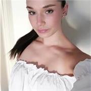 Studentessa frequentante il quinto anno di superiori, do ripetizioni di matematica e italiano ai ragazzi delle medie/elementari