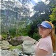 Profesora de licenciatura en lengua castellana, capacitada para brindar clases tanto de gramática como literatura. Emprendedora, activa, dinámica y con muchas ganas de enseñar!