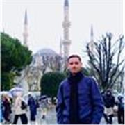 Dynamic English tutor dedicated to boosting your fluency