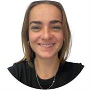Tengo amplia experiencia trabajando con niños y/o adolescentes en la enseñanza de matemáticas, inglés y catalán