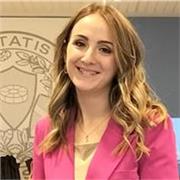 Ciao a tutti, il mio nome è Alessia e sono una laureata in Scienze Politiche. Offro lezioni di diritto per ragazzi di scuole superiori e studenti universitari. Lezioni online efficienti con differenti metodi di apprendimento progettati ad hoc per ogni stu