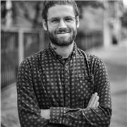 Freundlicher Englisch-Tutor: Bring dein Englisch auf das nächste Level!