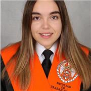 Soy Icía, encantada! Acabo de terminar la carrera de Trabajo Social en la Universidad Complutense de Madrid. Tengo el título de Monitor de Ocio y Tiempo Libre, solo me falta realizar las prácticas. Además de tener experiencia con niños he sido profesora d