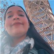 Me defino una chica muy inteligente y bueno soy Lic administración